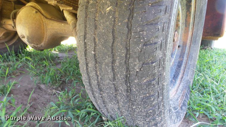 image for item DE7184 1952 International pickup truck