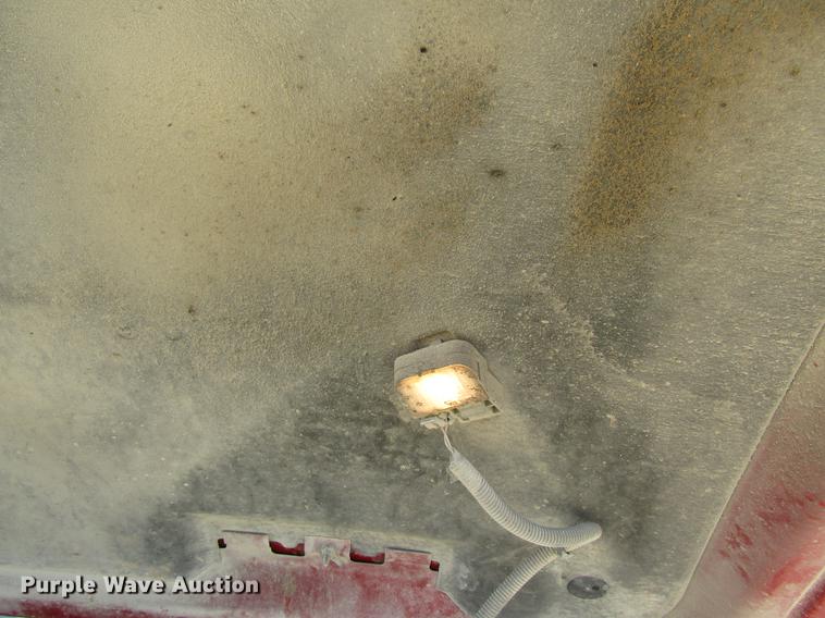 image for item DF3792 2002 Chevrolet Silverado 2500HD pickup truck