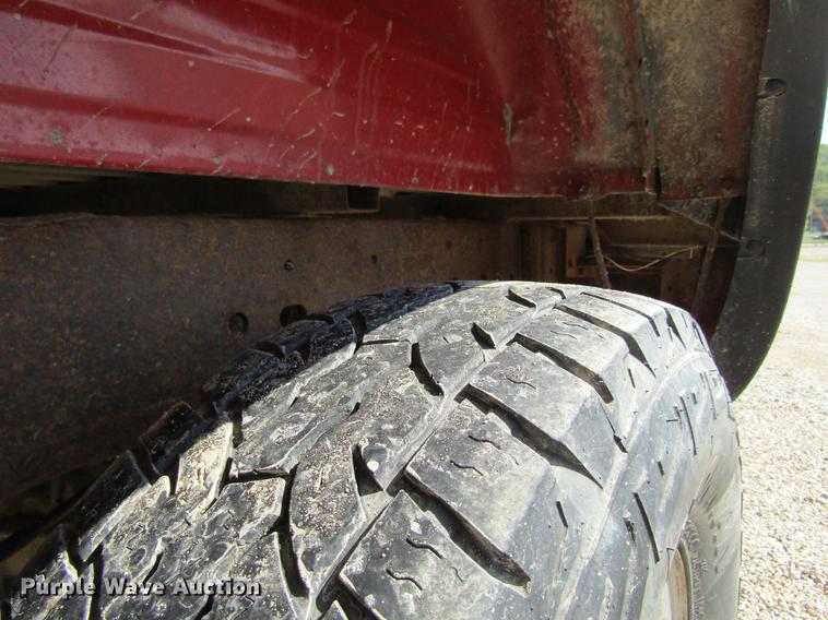 image for item DF3792 2002 Chevrolet Silverado 2500HD pickup truck