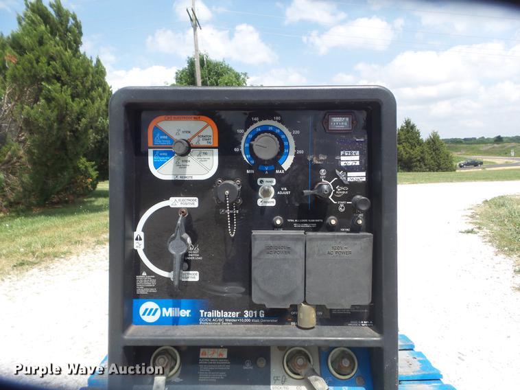 image for item DM9918 Miller Trailblazer 301G welder/generator