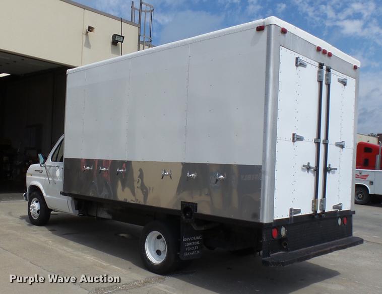 image for item DP9504 1989 Ford Econoline E350 refrigerated box truck