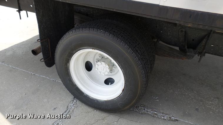 image for item DP9504 1989 Ford Econoline E350 refrigerated box truck