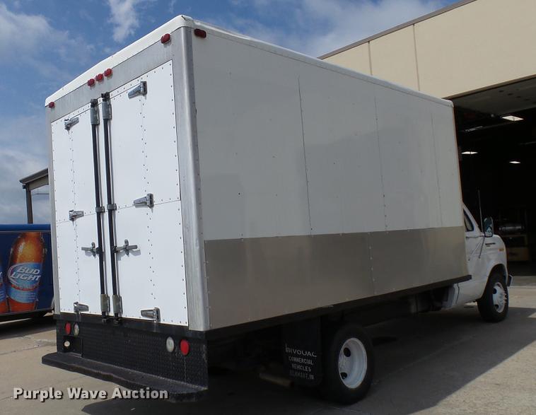 image for item DP9504 1989 Ford Econoline E350 refrigerated box truck