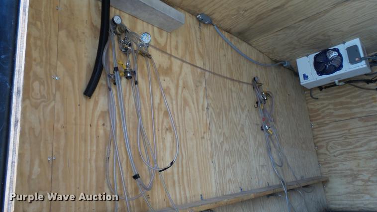 image for item DP9504 1989 Ford Econoline E350 refrigerated box truck