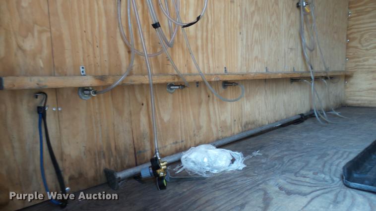 image for item DP9504 1989 Ford Econoline E350 refrigerated box truck