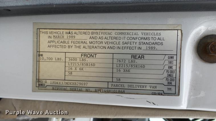 image for item DP9504 1989 Ford Econoline E350 refrigerated box truck