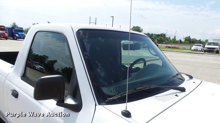 image for item DP9505 2004 Ford Ranger pickup truck