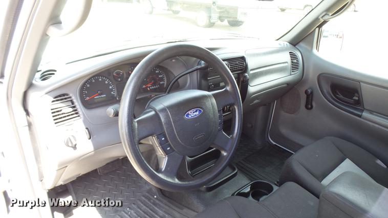 image for item DP9505 2004 Ford Ranger pickup truck