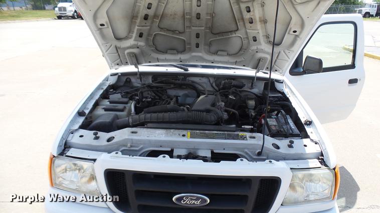image for item DP9505 2004 Ford Ranger pickup truck