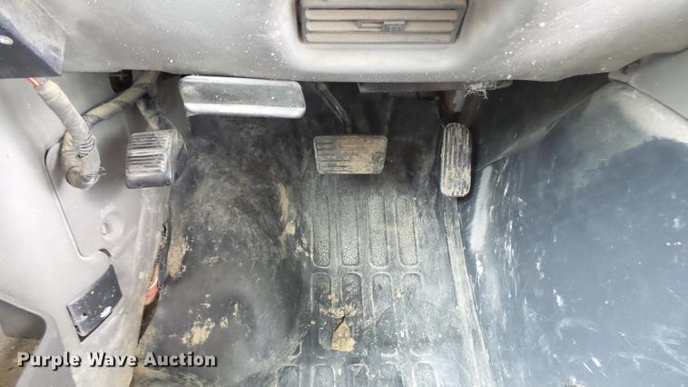 image for item DP9507 2000 Chevrolet Express G3500 Aerolite shuttle bus