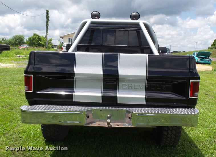 image for item DP9511 1985 Chevrolet C10 pickup truck