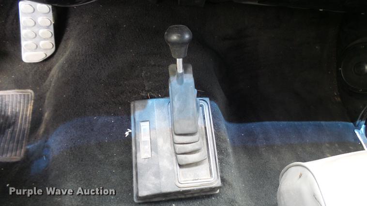 image for item DP9511 1985 Chevrolet C10 pickup truck