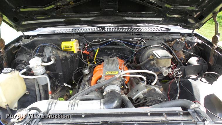 image for item DP9511 1985 Chevrolet C10 pickup truck