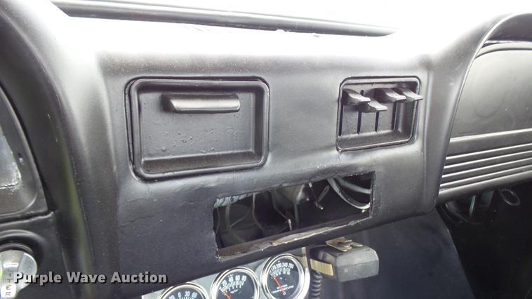 image for item DP9513 1963 Chevrolet C10 pickup truck