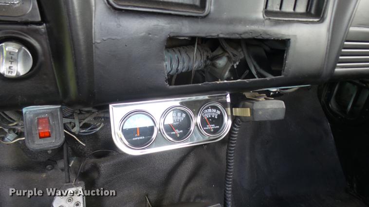 image for item DP9513 1963 Chevrolet C10 pickup truck