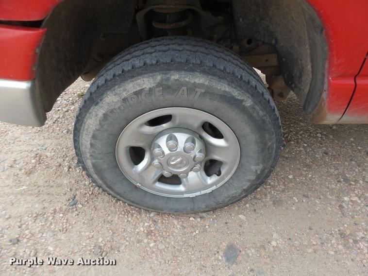 image for item DR9246 2007 Dodge Ram 1500 Mega Cab pickup truck