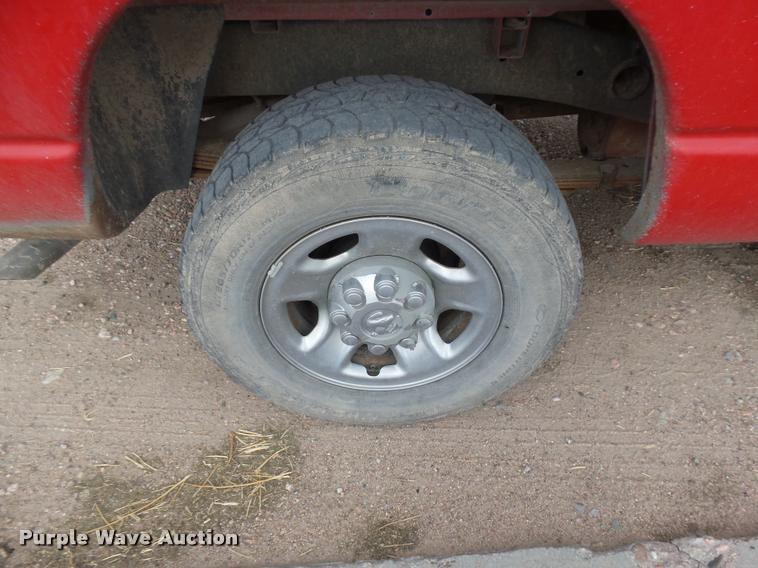 image for item DR9246 2007 Dodge Ram 1500 Mega Cab pickup truck