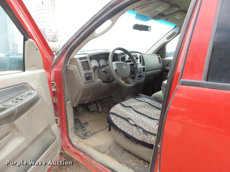 image for item DR9246 2007 Dodge Ram 1500 Mega Cab pickup truck