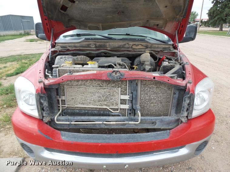 image for item DR9246 2007 Dodge Ram 1500 Mega Cab pickup truck