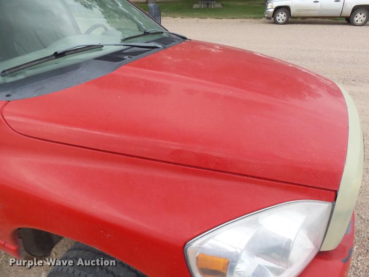 image for item DR9246 2007 Dodge Ram 1500 Mega Cab pickup truck