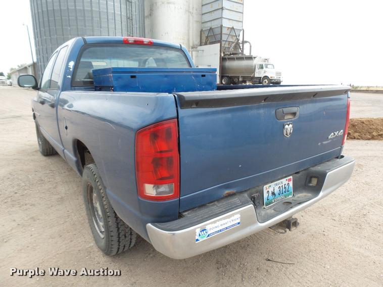 image for item DR9247 2006 Dodge Ram 1500 Quad Cab pickup truck