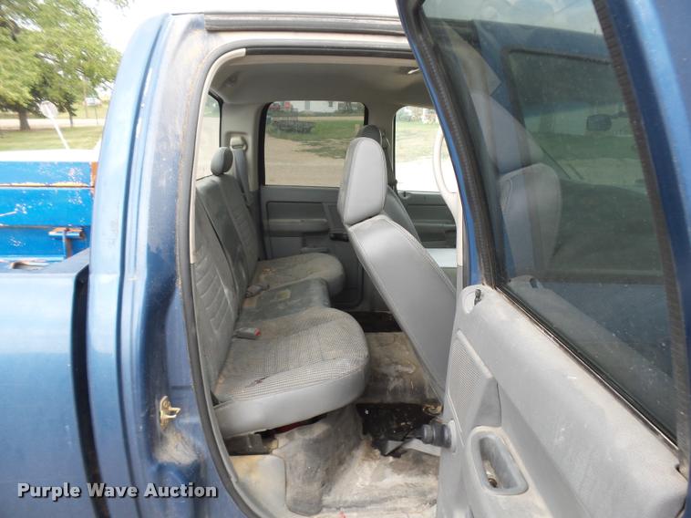 image for item DR9247 2006 Dodge Ram 1500 Quad Cab pickup truck