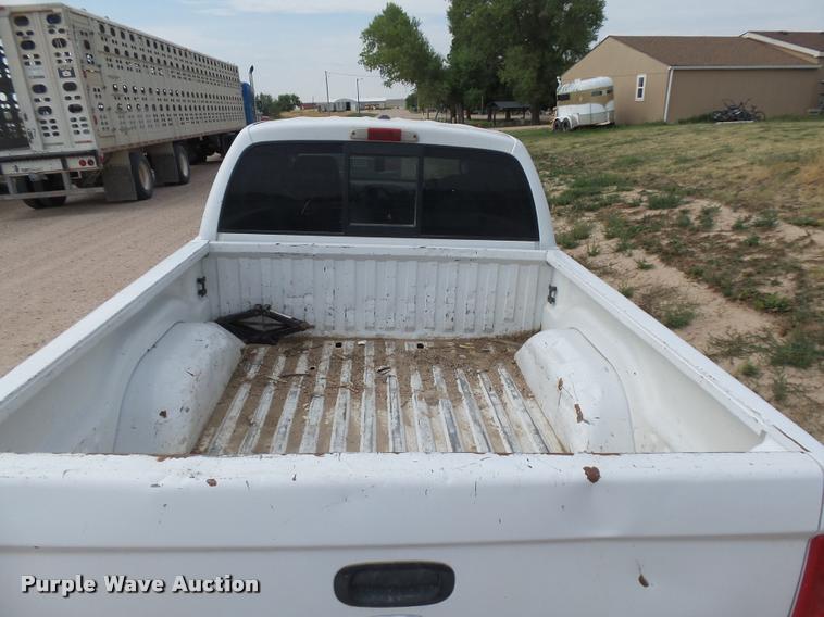 image for item DR9248 2007 Dodge Dakota SLT Quad Cab pickup truck