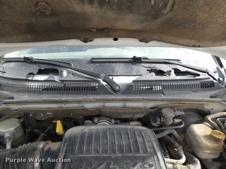 image for item DR9248 2007 Dodge Dakota SLT Quad Cab pickup truck