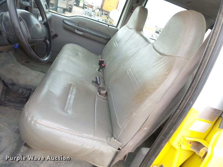 image for item DV9309 1999 Ford F450 Super Duty Crew Cab utility truck