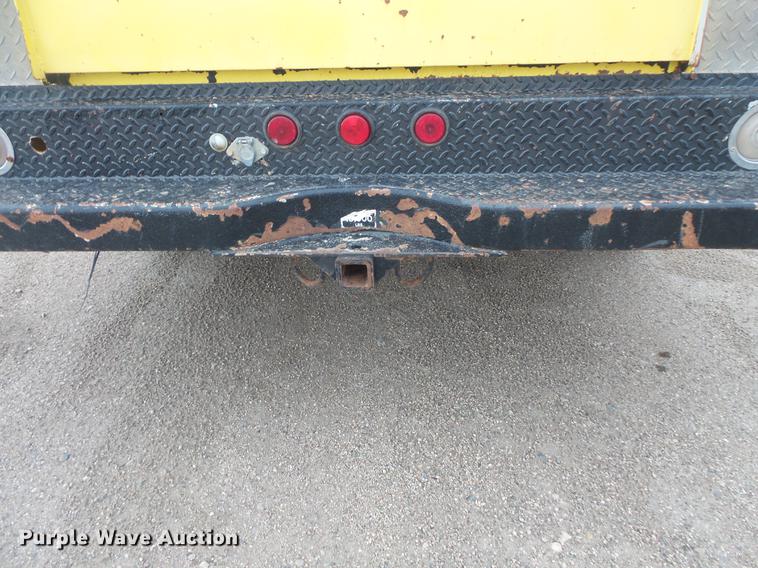 image for item DV9309 1999 Ford F450 Super Duty Crew Cab utility truck