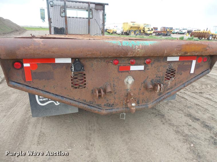 image for item DV9310 1982 International S1954 flatbed truck