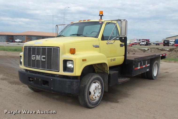 image for item DV9314 1995 GMC TopKick flatbed truck