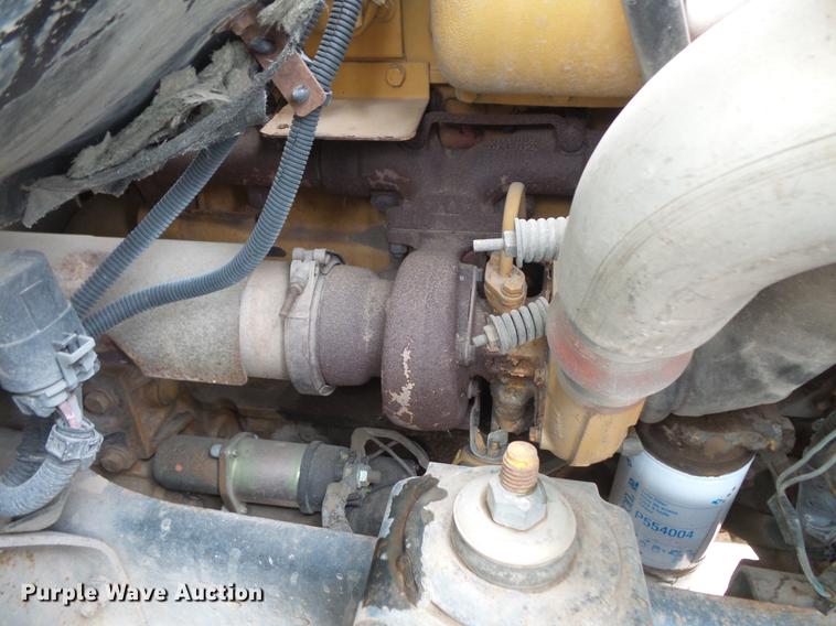 image for item DV9314 1995 GMC TopKick flatbed truck