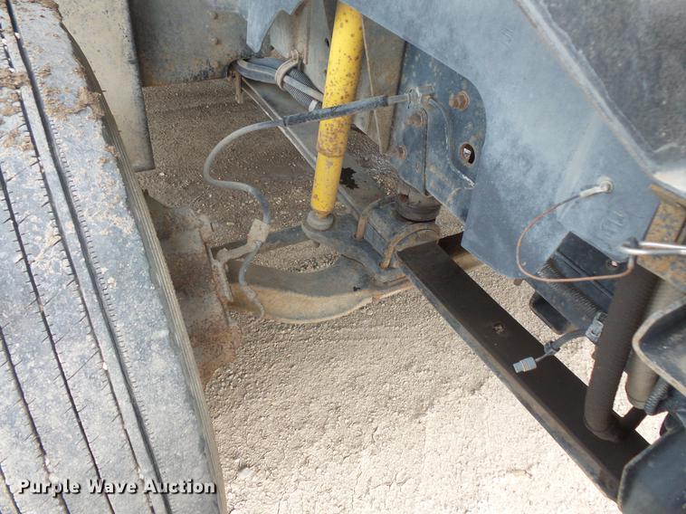 image for item DV9314 1995 GMC TopKick flatbed truck