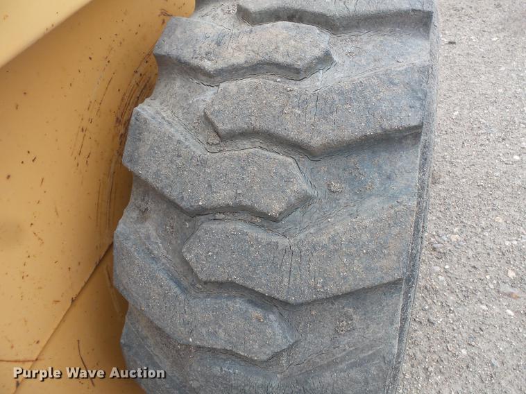 image for item DV9322 1996 Case 1845C skid steer