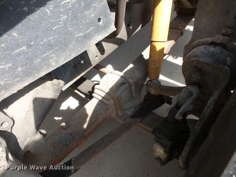 image for item DV9331 1988 International 1954 box truck