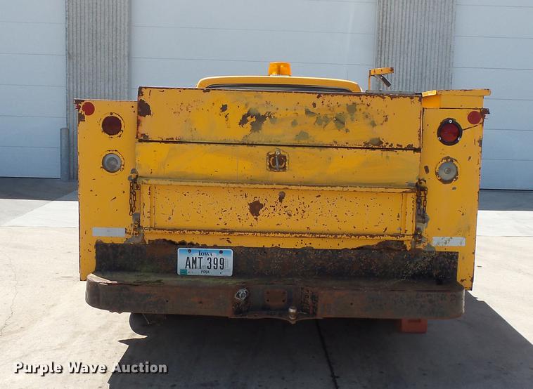 image for item DV9334 1979 Ford F350 Crew Cab utility bed pickup truck