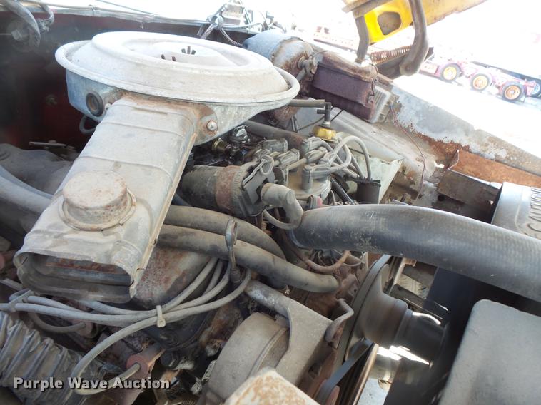 image for item DV9334 1979 Ford F350 Crew Cab utility bed pickup truck