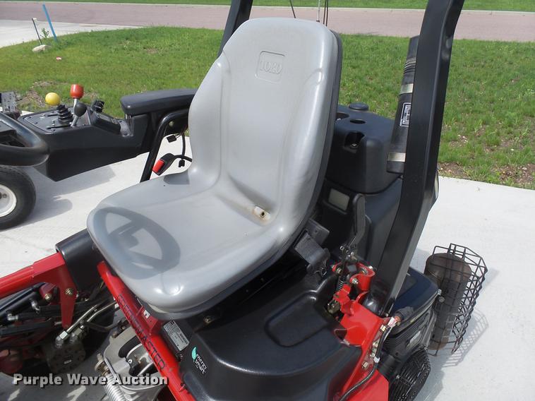 image for item DX9118 2012 Toro Greensmaster 3320 Triflex Hybrid turf groomer lawn mower