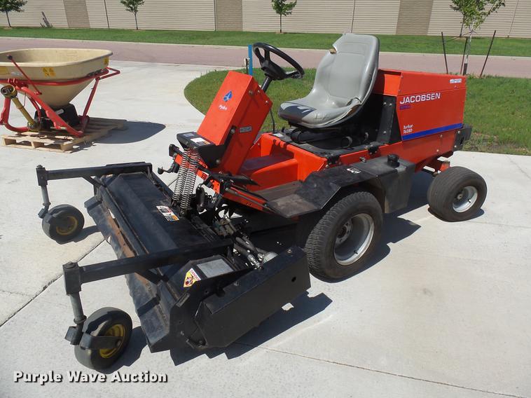 image for item DX9120 Jacobsen Turfcat T628D lawn mower
