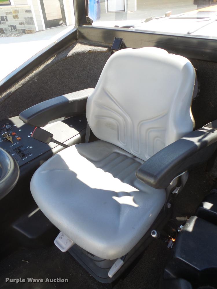 image for item DX9122 2014 Jacobsen HR9016 lawn mower