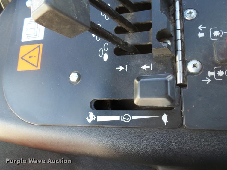 image for item DX9122 2014 Jacobsen HR9016 lawn mower