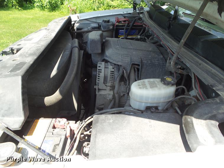 image for item DZ9368 2013 Chevrolet Silverado 2500 HD Ext. Cab pickup truck