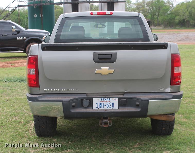 image for item DZ9921 2008 Chevrolet Silverado 1500 Ext. Cab pickup truck