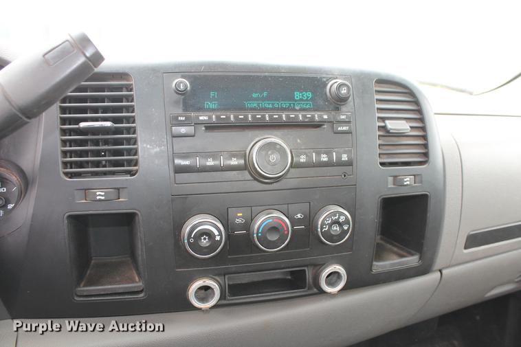 image for item DZ9921 2008 Chevrolet Silverado 1500 Ext. Cab pickup truck