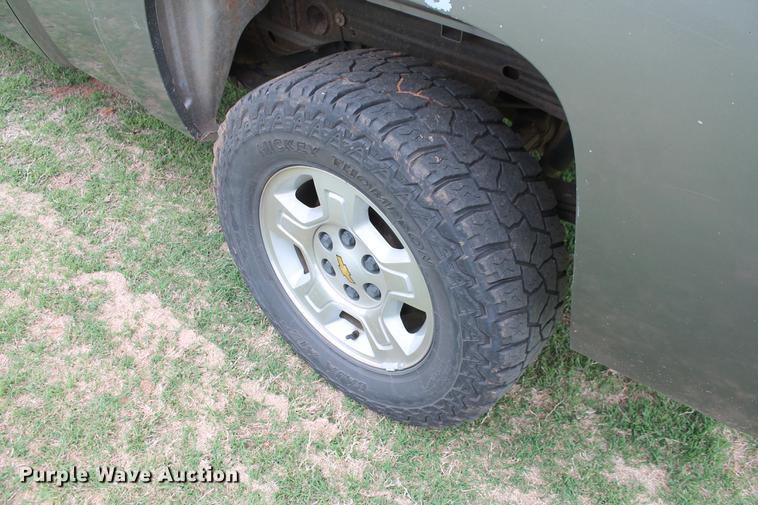 image for item DZ9921 2008 Chevrolet Silverado 1500 Ext. Cab pickup truck