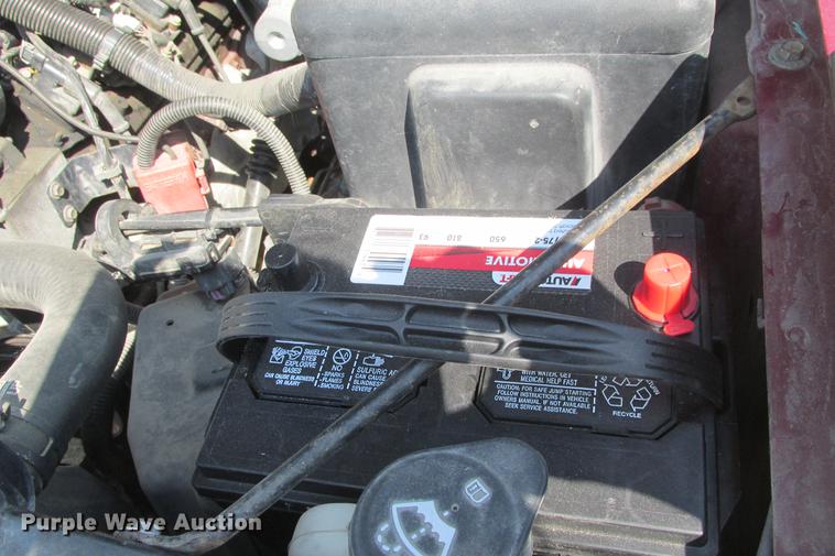 image for item EH9760 2005 Chevrolet Silverado 1500 Z71 Crew Cab pickup truck