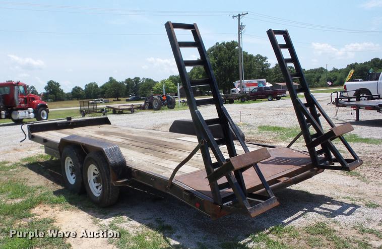 image for item EI9823 2000 Lonestar utility trailer
