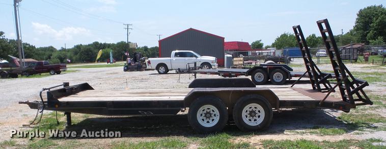 image for item EI9823 2000 Lonestar utility trailer