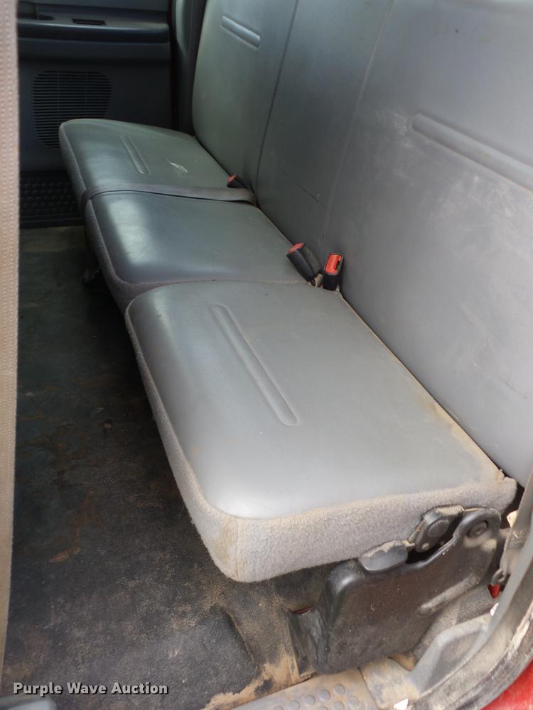 image for item EI9828 2006 Ford F350 pickup truck